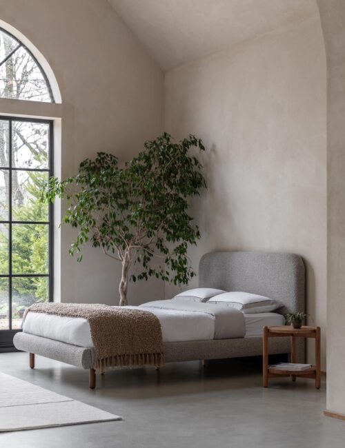 Rabley Stone 5' Bedstead