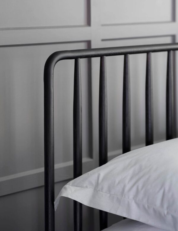 Wycombe Spindle Bed Wycombe Spindle Bed