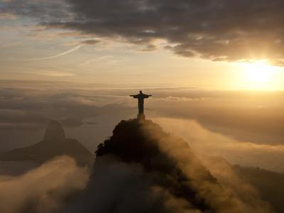 Statue of Jesus, known as Cristo Redentor (Christ the Redeemer), on Corcovado Mountain in Rio De Ja - Photographic Print, 16x12 Statue of Jesus, known as Cristo Redentor (Christ the Redeemer), on Corcovado Mountain in Rio De Ja - Photographic Print, 16x12